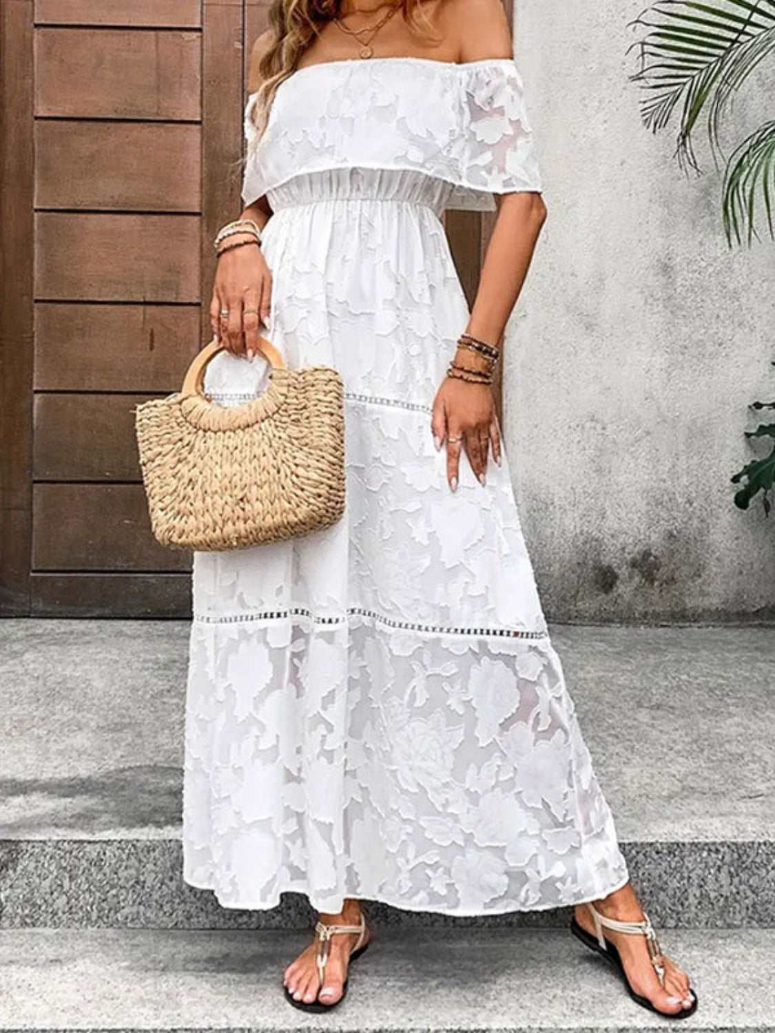 White Stylish Off-Shoulder Maxi Dress Elegant Short Sleeve Summer Dress