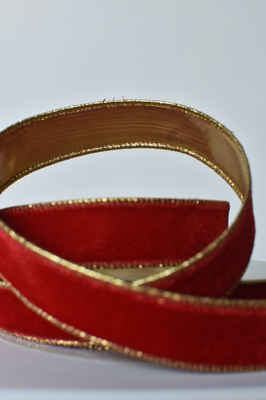 1" x 10yd Red Velvet Ribbon with Gold Lame Backing