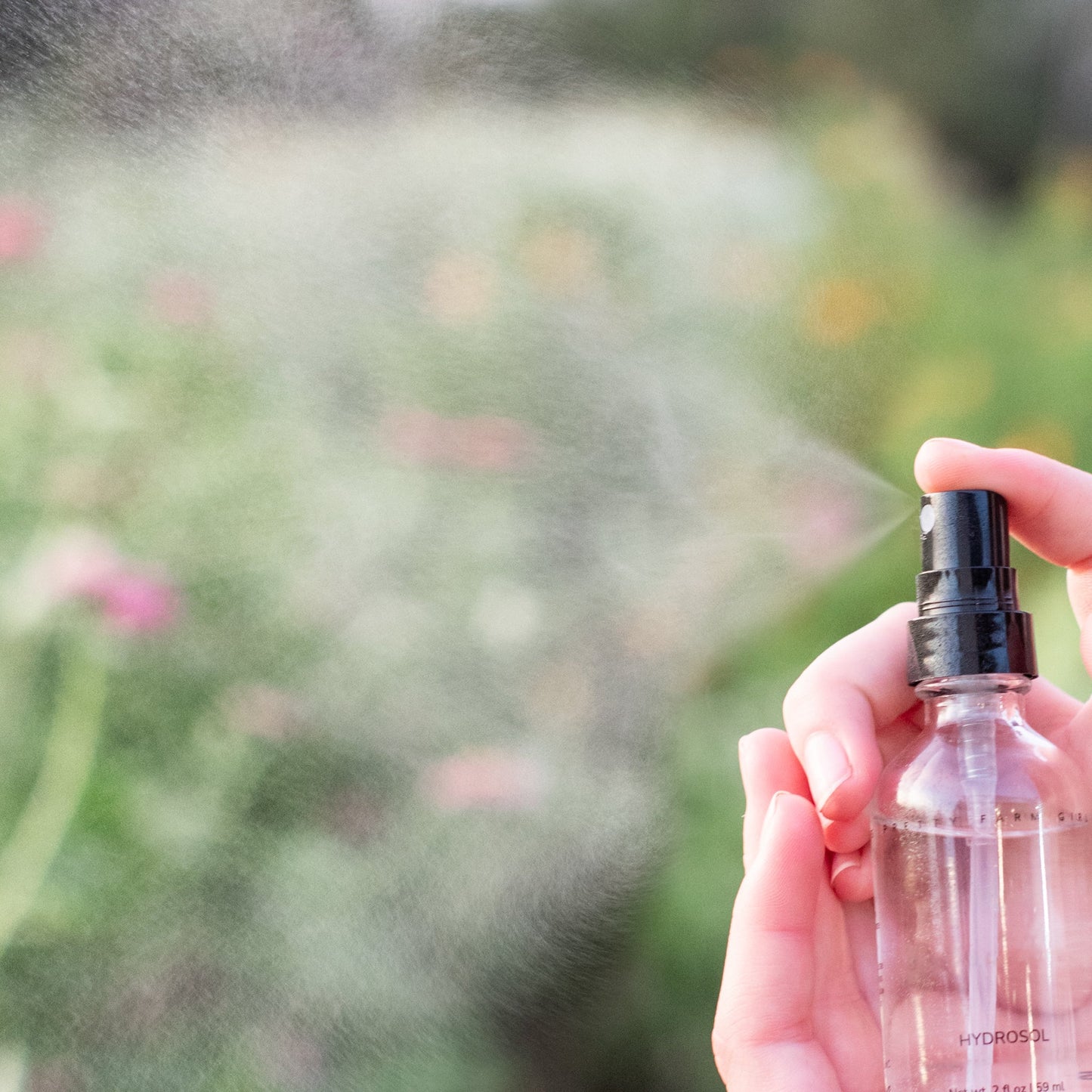 Organic Cucumber Facial Toner to Cool + Depuff Skin