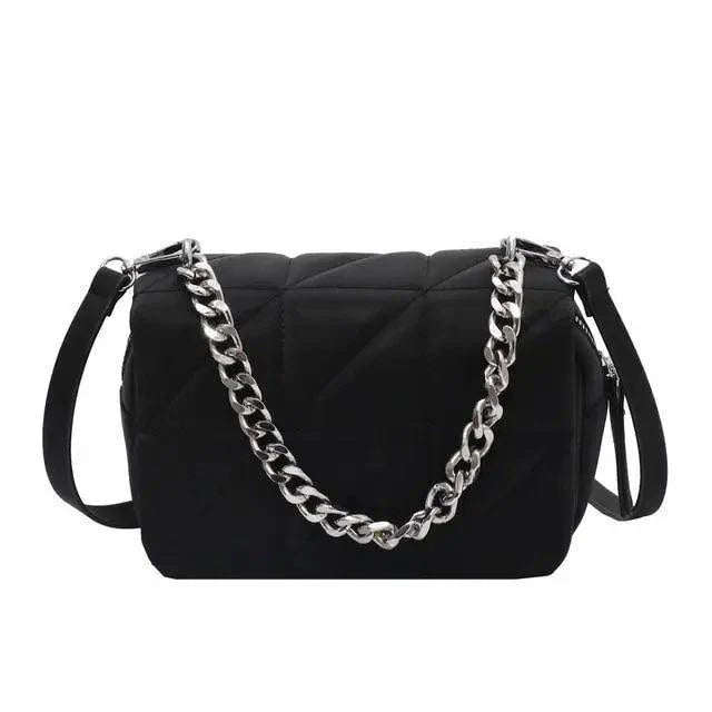 Modern Designer Metal Chain Clutches , Mini Shoulder Bag Satchel Style Nylon Small Crossbody Bags For Women And Girls