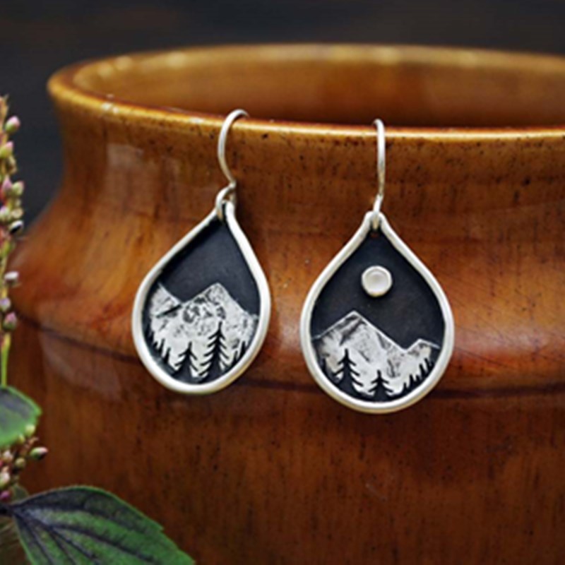 Women's Vintage Sunset Mountain Shape Earrings