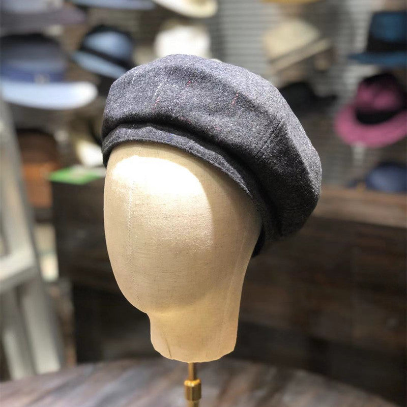 Female autumn and winter beret