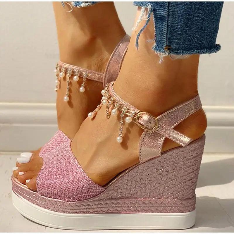 2021 New Women Summer Sandals Studded Detail Luxury Shine Design Casual Womens Shoes