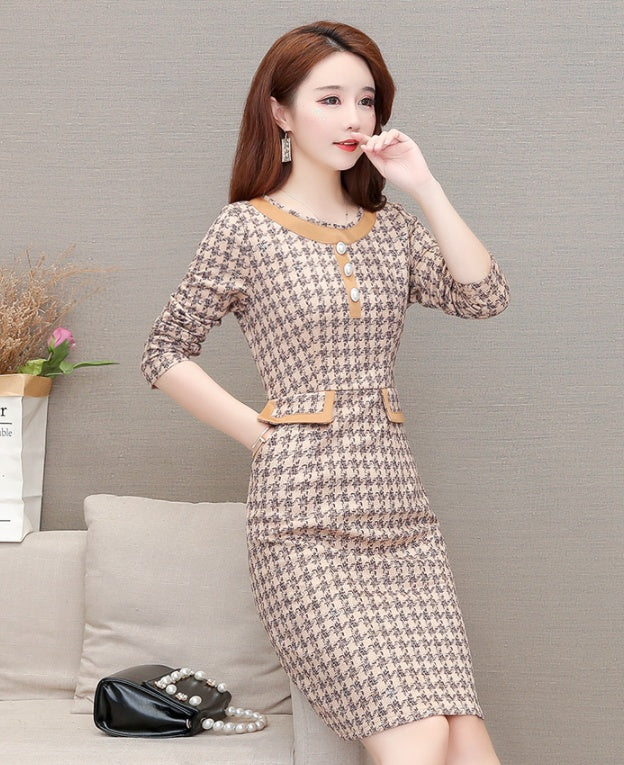 Early Autumn Plus Size Knitted Dress Women's Autumn Clothing