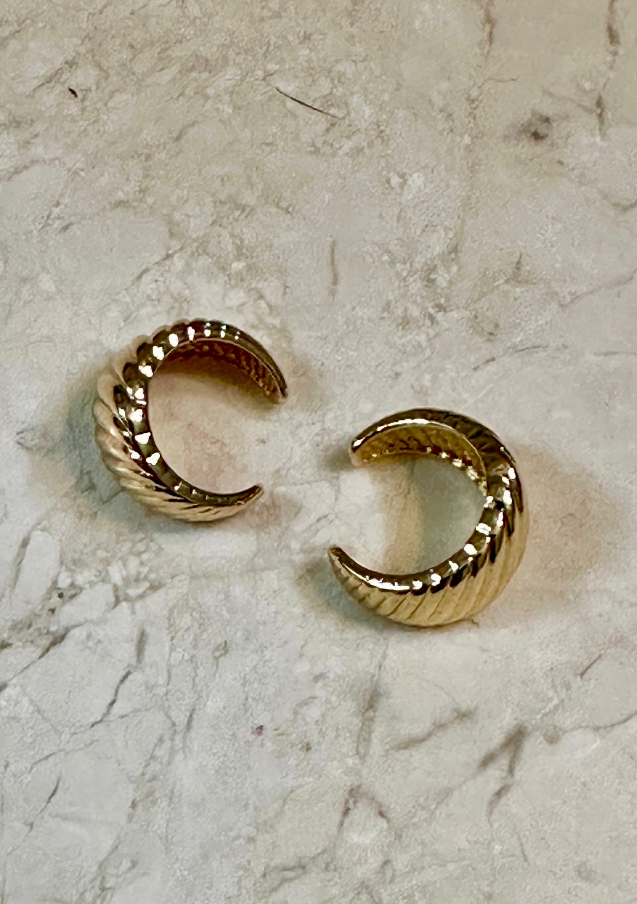 12k Gold Beth Twisted Croissant Ear Cuff