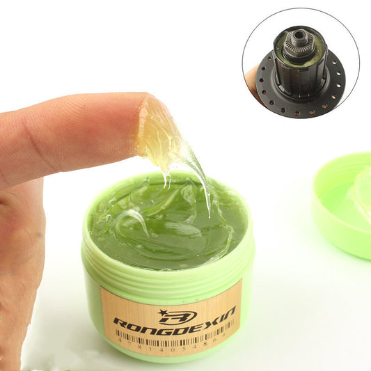 Mountain Bike Maintenance Lubricating Butter