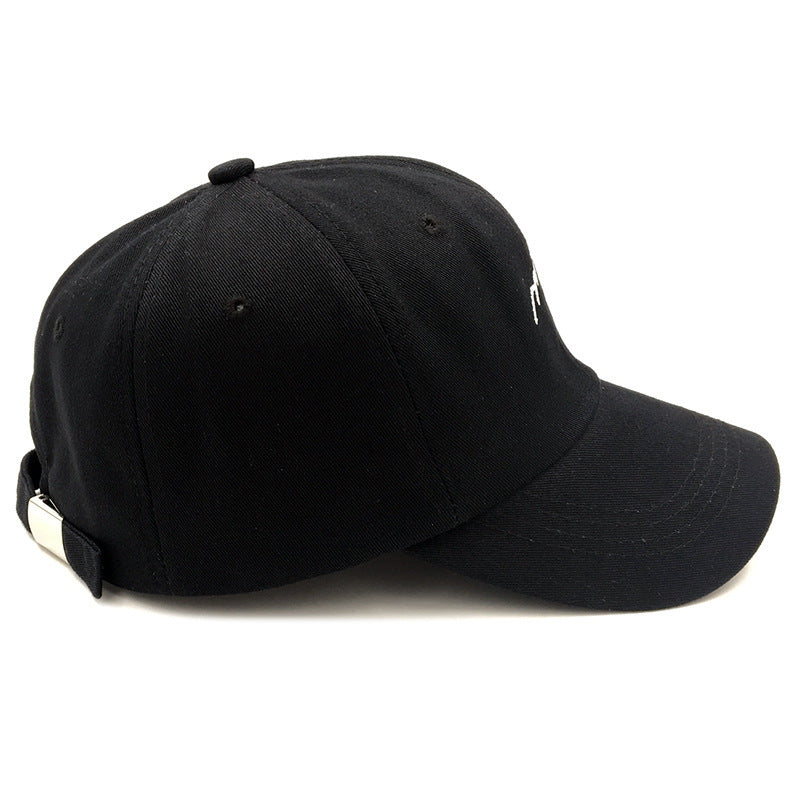 Mountain embroidery baseball cap