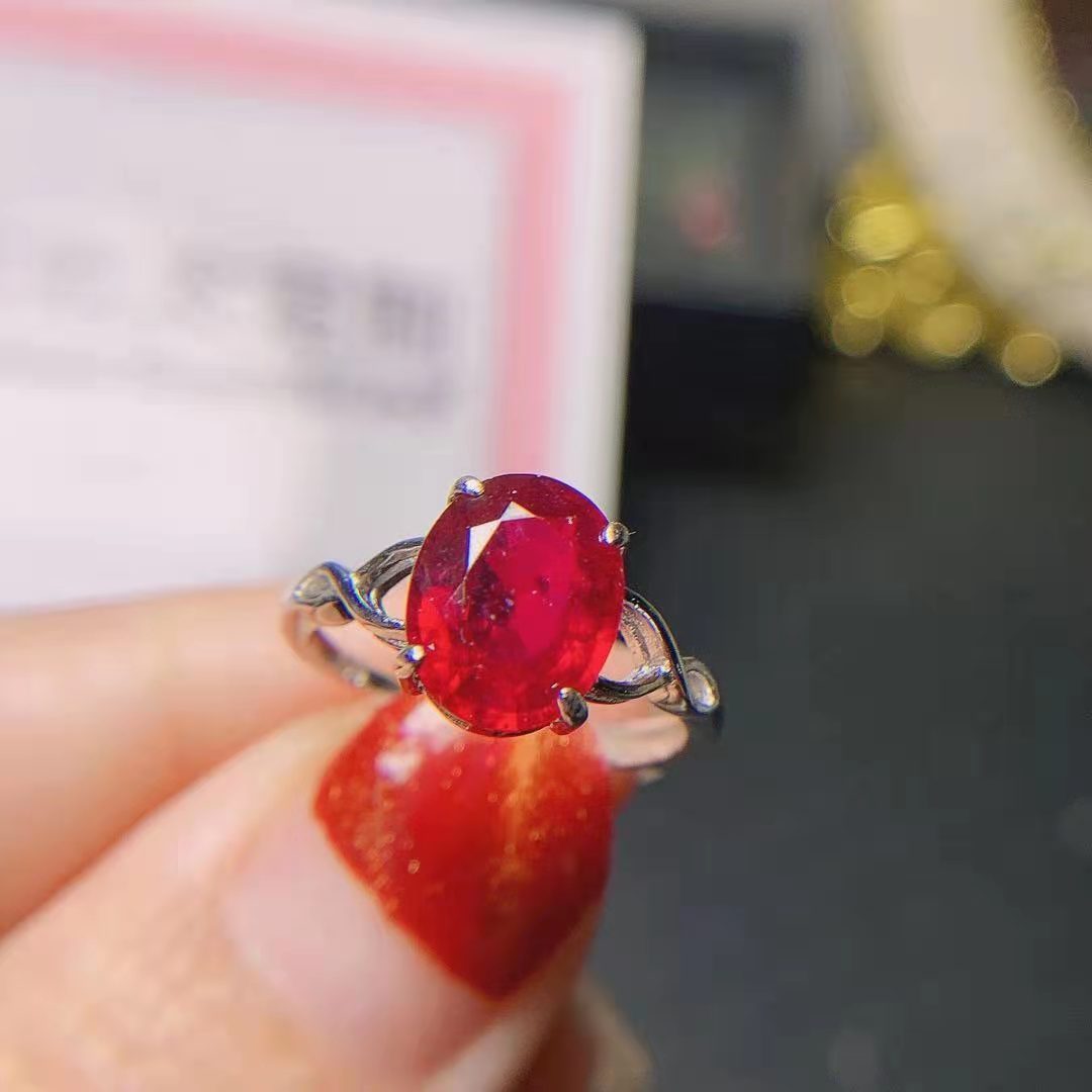 Women's Fashion Oval Ruby Ring