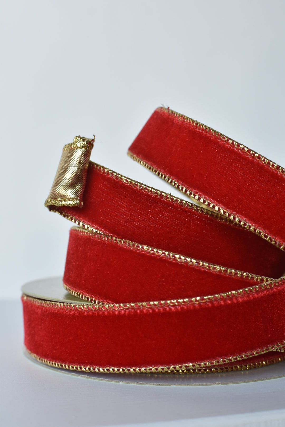 1" x 10yd Red Velvet Ribbon with Gold Lame Backing