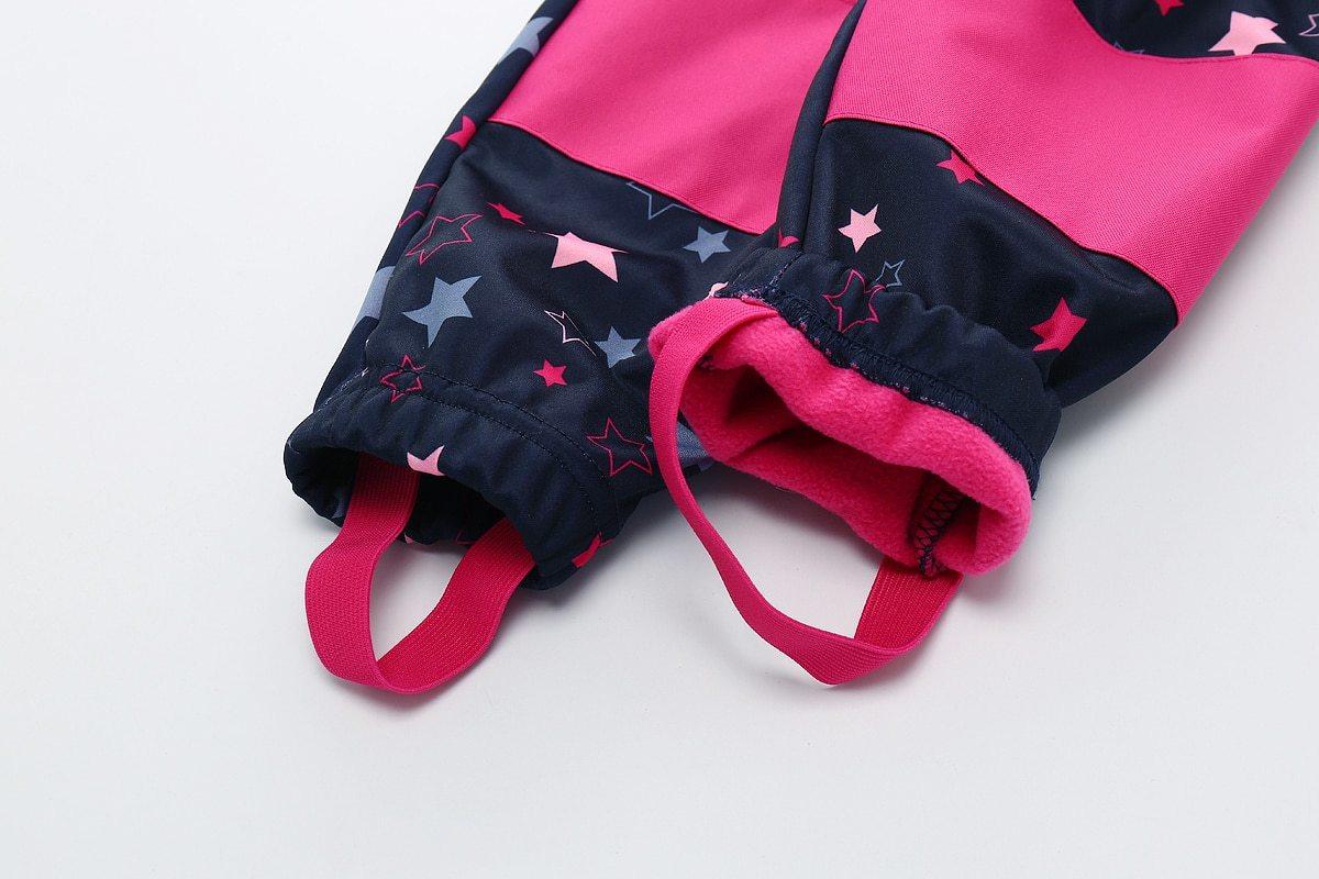 Modern Designer Ski suit For Children Soft Shell Outdoor Jacket Waterproof  Fleece Lining Jumpsuit For Boys and Girls In Modern Colorful Design