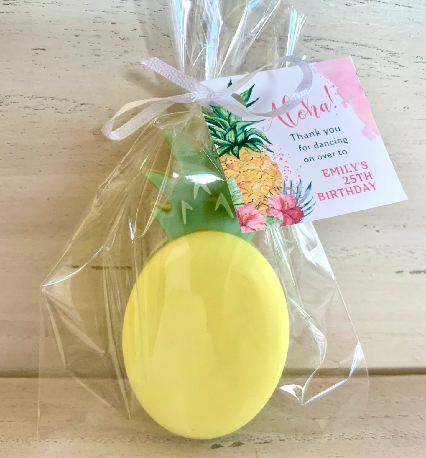 10 Pineapple Soap Party Favors