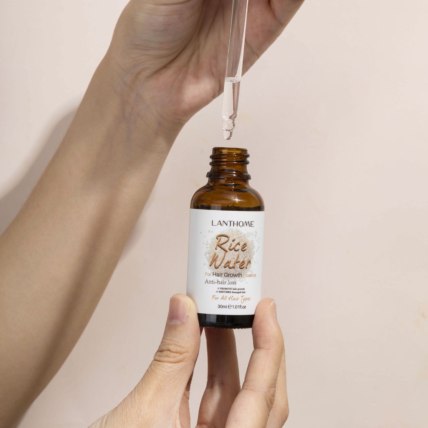 Essential Hair Moisturizing Essential Oil Is Easy To Use