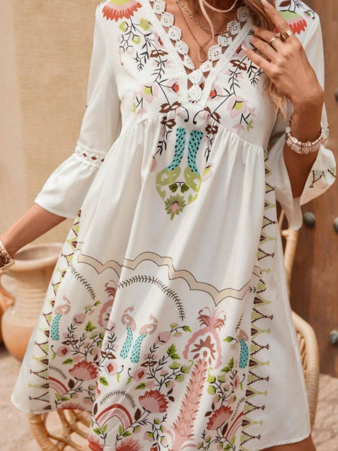Exquisite Summer Feminine Lace Detail Printed Dress Chic Midi Lightweight Dress