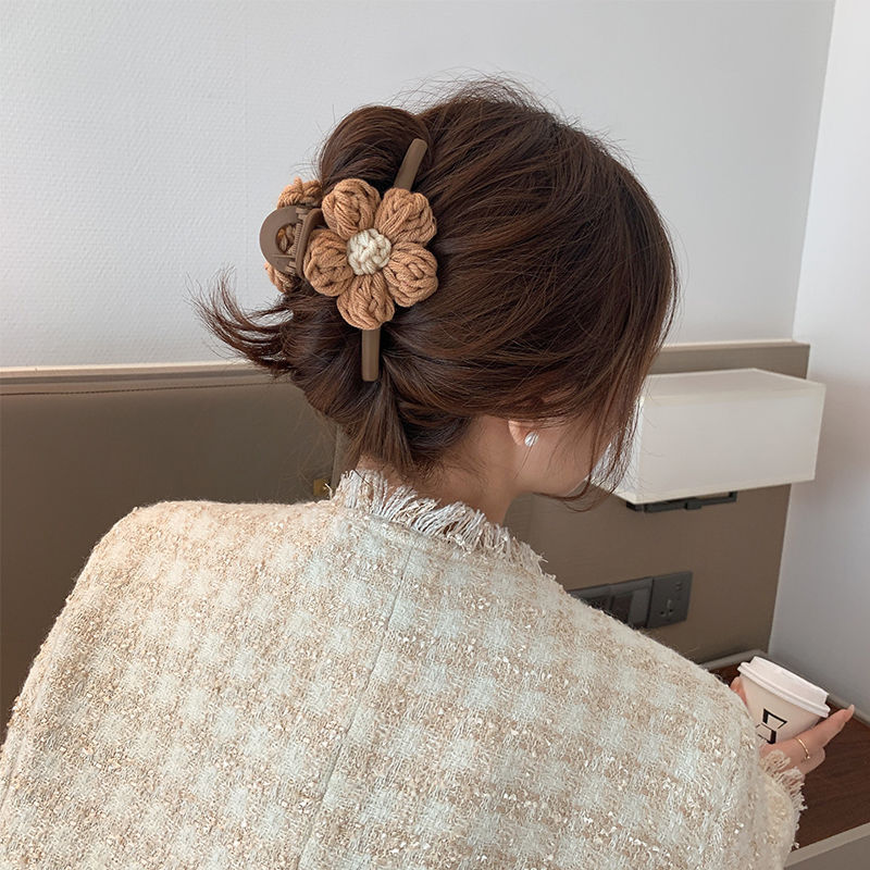 Wool Flower Grip Elegant Barrettes Women's High-end Clip On The Back Of The Head