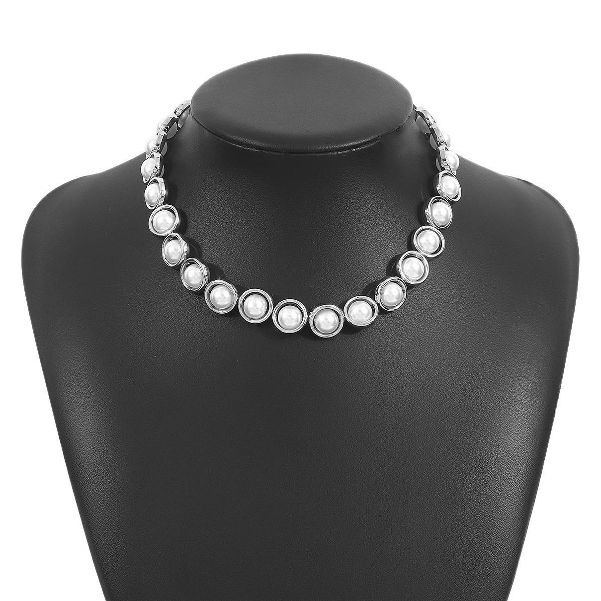 Women's Pearl Elegant Retro Necklace