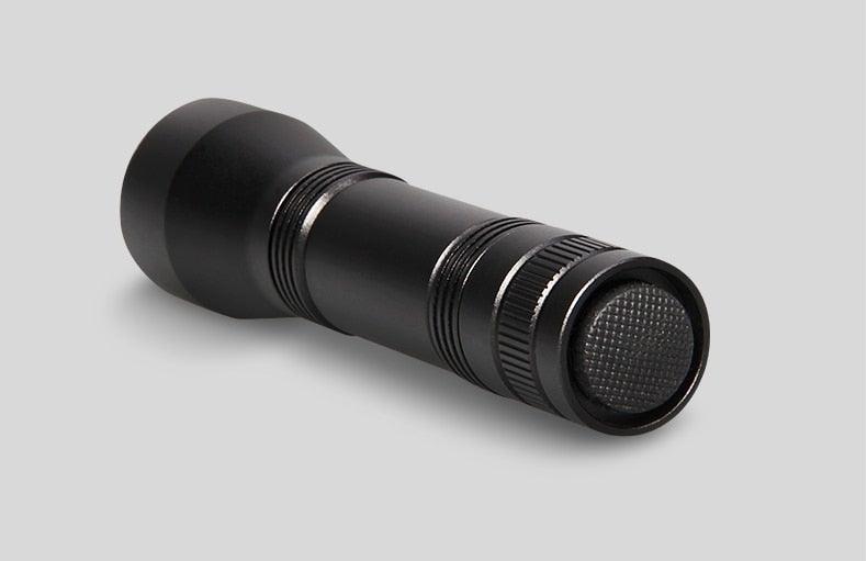 Black Light Flashlight UV Flashlight Super Bright LED Tactical Flashlights 1200 Lumen Rechargeable LED Zoomable UV Torch Waterproof Flashlight Lamp For Pet Urine Stains Detection/Camping
