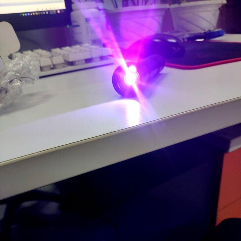 Black Light Flashlight UV Flashlight Super Bright LED Tactical Flashlights 1200 Lumen Rechargeable LED Zoomable UV Torch Waterproof Flashlight Lamp For Pet Urine Stains Detection/Camping