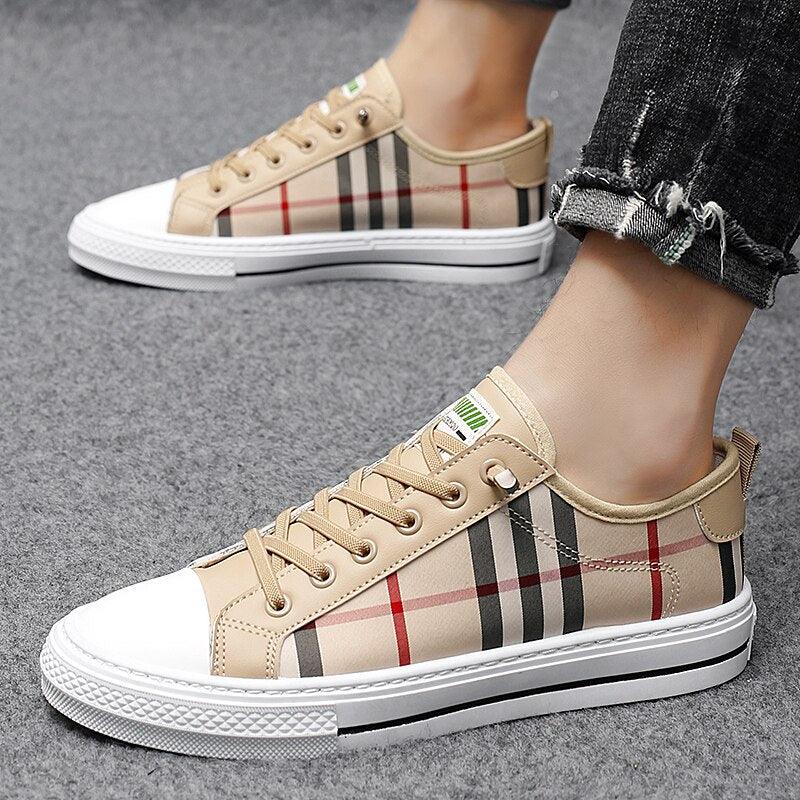 Black Mens Fashion Sneakers Breathable Skateboard Shoes High Quality Trainers Shoes Casual Genuine Leather Casual Shoes Fashion Comfortable Walking Shoes