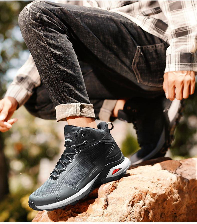 Camouflage Hiking Strong Breathable Non-slip Shoes Outdoor Men's Sports Shoes Waterproof Air Circulation Insole Ankle Support Non-Slip Lightweight For Outdoor Trekking Walking Shoes