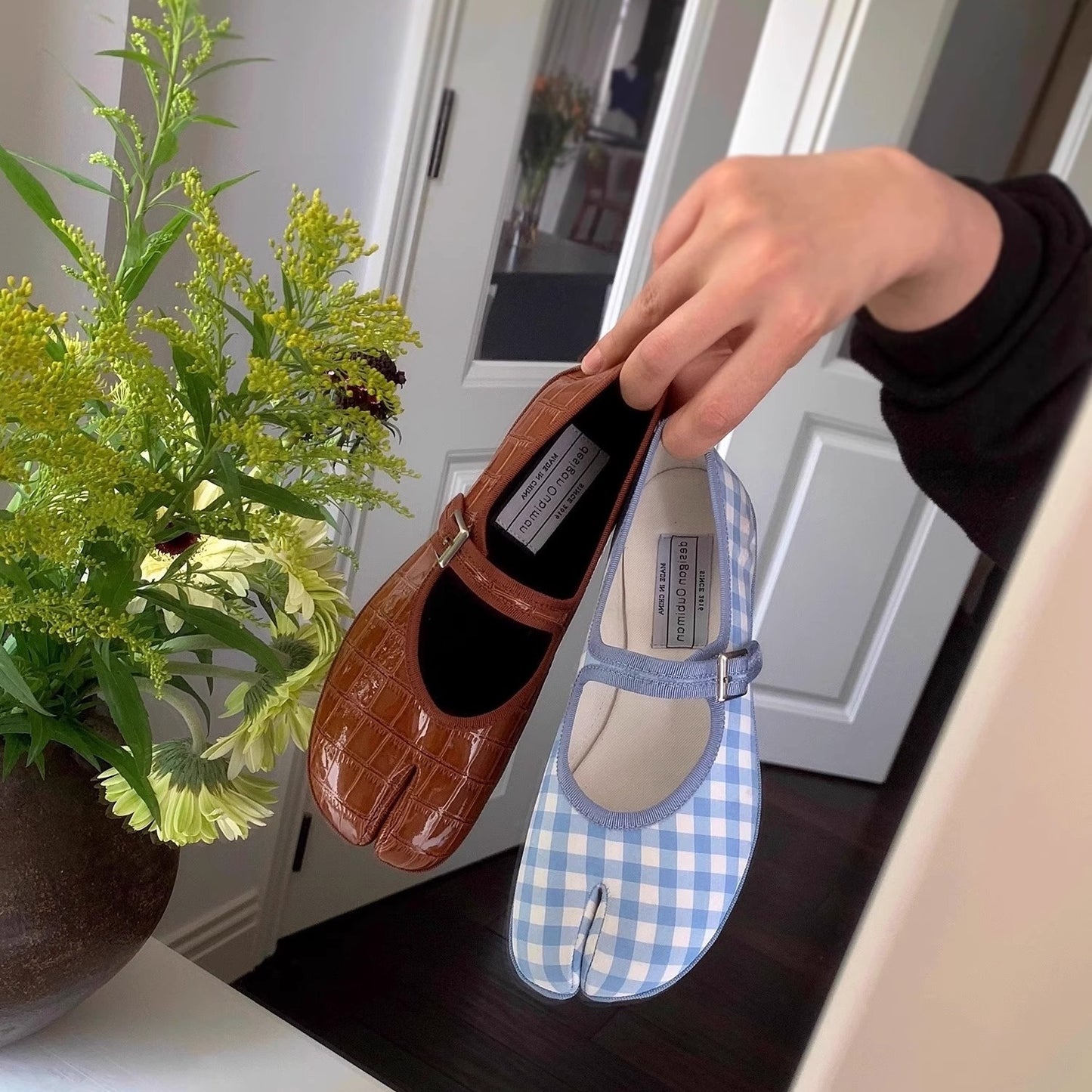 Sheepskin Version Niche Split-toe Shoes Women's Flat Pumps