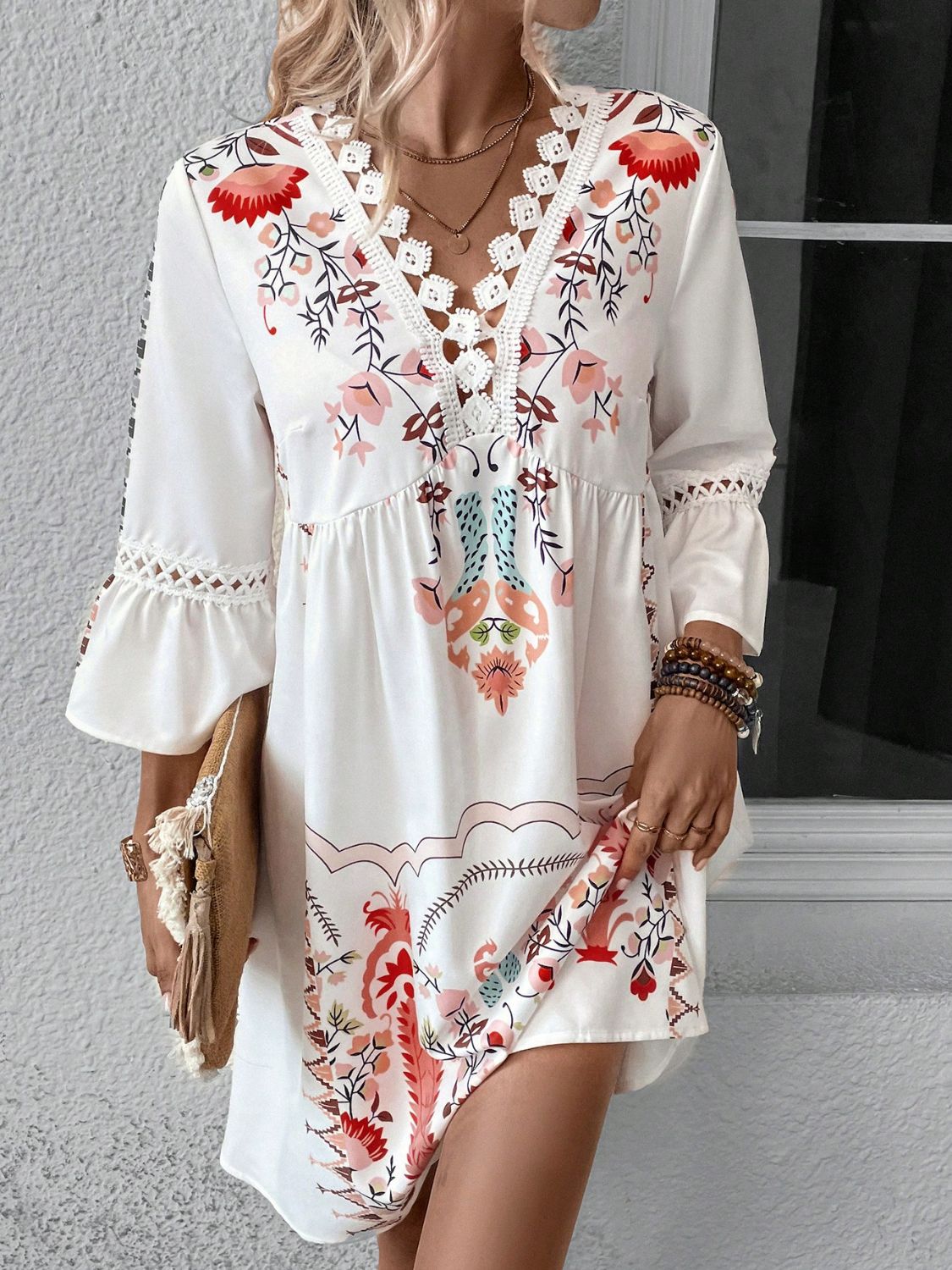 Exquisite Summer Feminine Lace Detail Printed Dress Chic Midi Lightweight Dress