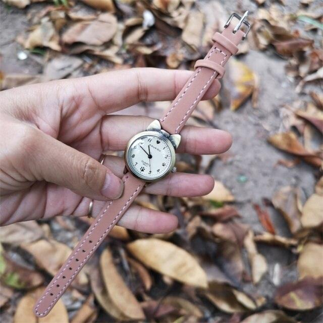 Children Retro Case Design Cute Cat Kids Watch Quartz Analog Children Watches Minimalist Dress Fashion Quartz Luxury Round Leather Strap Slim Women Watches