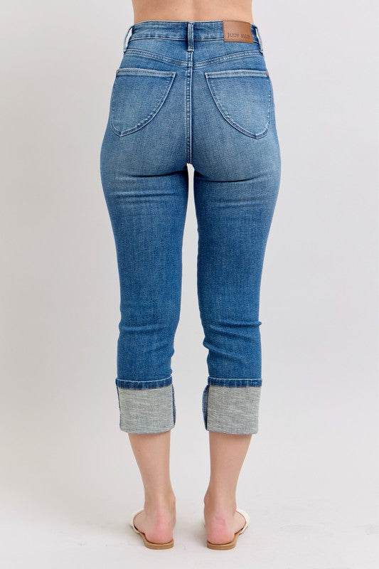 Judy Blue Full Size Skinny Cuff Capris Jeans with Pockets Plus Size