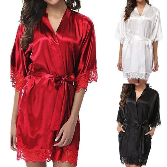 Elegant White Short Soft Women Bathrobes Vintage Design Sleepwear Lightweight Bridesmaid Robes Comfortable Ladies Bathrobe