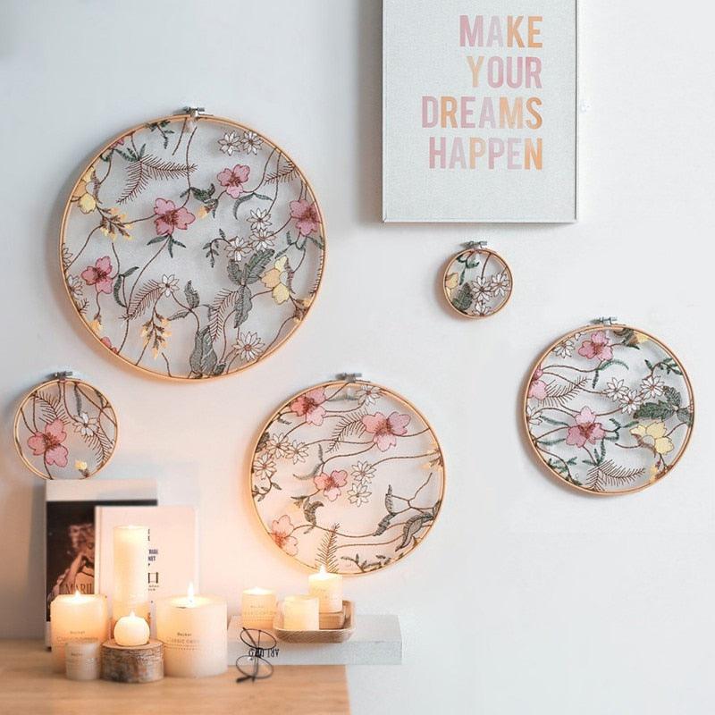 Flat Round Net Embroider Display Stand Net Yarn Wedding Ornaments Wall Hanging Decors Hot Decor for Living Room or Bedroom Unique Wall Art