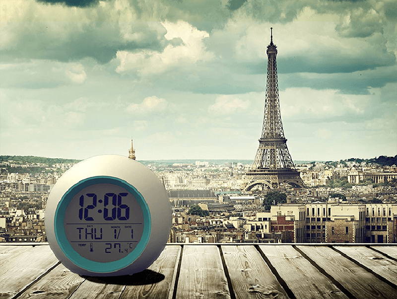 Kids Digital Alarm Clock 7 Color Night Light Snooze Temperature Detect Children Sleep Bedside Color Night Light Snooze Temperature Detect for Toddler Children Boys and Girls Students to Wake up at Bedroom Bedside Cute Wake Up Timer Alarm Clock