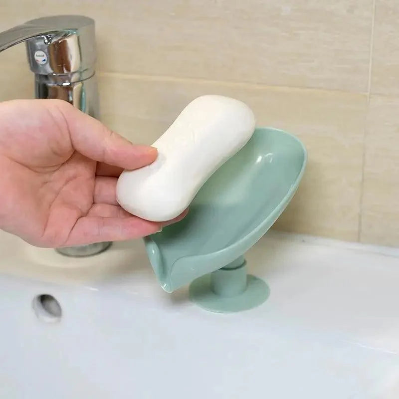 Leaf Shape Soap Box Drain Soap Holder Box Bathroom Accessories Toilet Laundry Soap Box Tray Gadgets Soap Holder Leaf-Shape Self Draining Soap Dish Holder Not Punched Easy Clean Bar Soap Holder With Suction Cup Soap Dish Suitable For Bathroom Kitchen