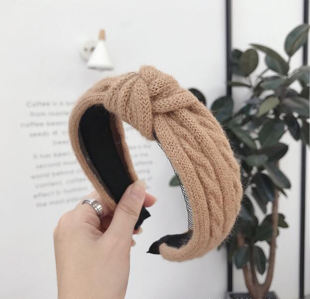 New Winter Knitted Headband Women Warm Handmade Hairband Girls Fashion Solid Turban Center Knot Casual Gorgeous Hair Accessories For Women