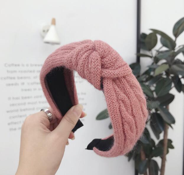 New Winter Knitted Headband Women Warm Handmade Hairband Girls Fashion Solid Turban Center Knot Casual Gorgeous Hair Accessories For Women