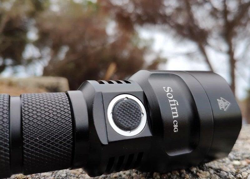 Powerful Flashlight Rechargeable Waterproof Searchlight Powerful Long Beam Distance LED Super Bright Flashlight Cree Torch with  Ramping Indicator USB Charger Super Bright Torch Best For Hiking Hunting Camping Outdoor Sport