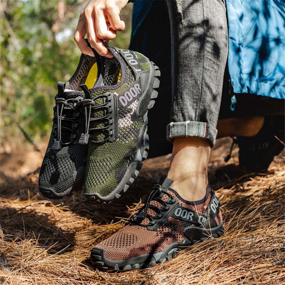 Quick Dry Men Sneakers Slip On Upstream Shoes Water Hiking Beach Surfing Shoes Sandals Barefoot Beach Sneakers Swim Boating Fishing Yoga Gym