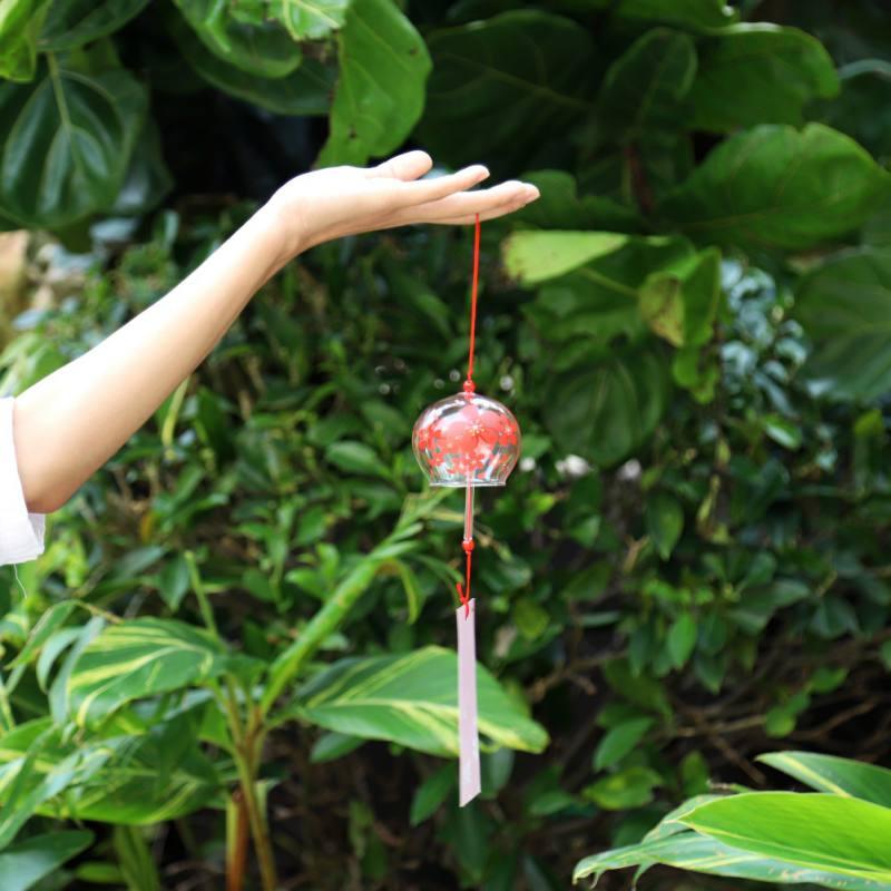 Romantic Cherry Wind Bells Japanese Wind Bell Japan Wind Chimes Handmade Glass Pendant Furin Home Decors Spa Kitchen Office Decor Birthday Gift Outdoor or Indoor Home Decors
