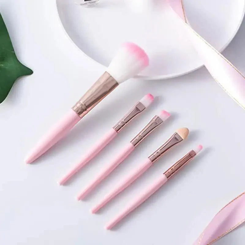 Soft And Cute 5Pcs Makeup Brushes Set Eye Shadow Eyebrow Eyeliner Blush Loose Foundation Powder Professional Lip Women Cosmetic Tools