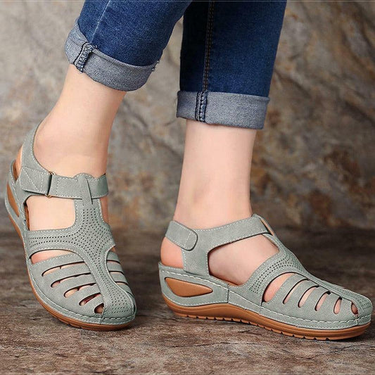Vintage Sandals Women Platform Walking Sandals Female Beach Shoes Women Classic Comfort Retro Closed Toe Platform Outdoor Beach Summer Flat Sandals Athletic Slides Sandals